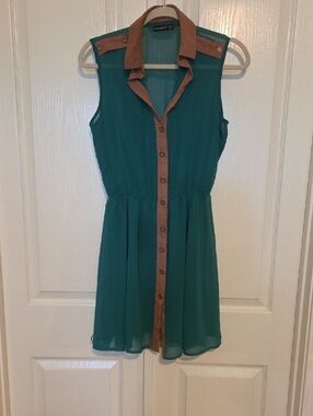 Atmosphere Clothing UK  Green Swimsuit Coverup with Trim and Collar